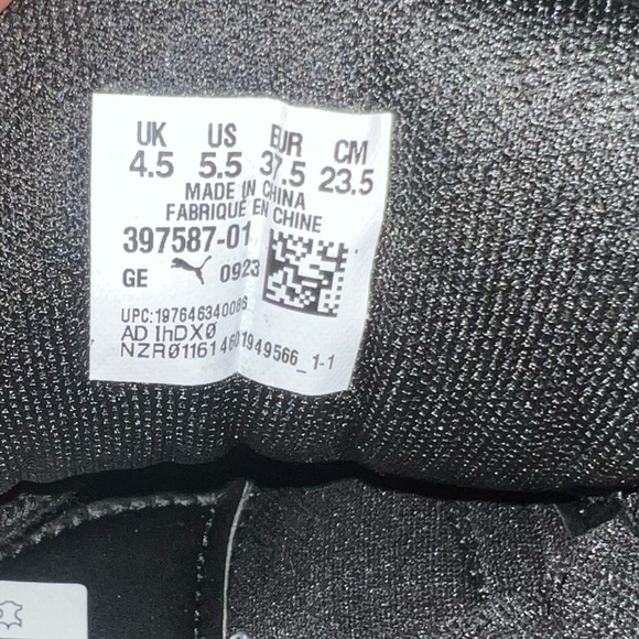 Puma fenty Monochrome Athletic Shoes - Picture 7 of 7